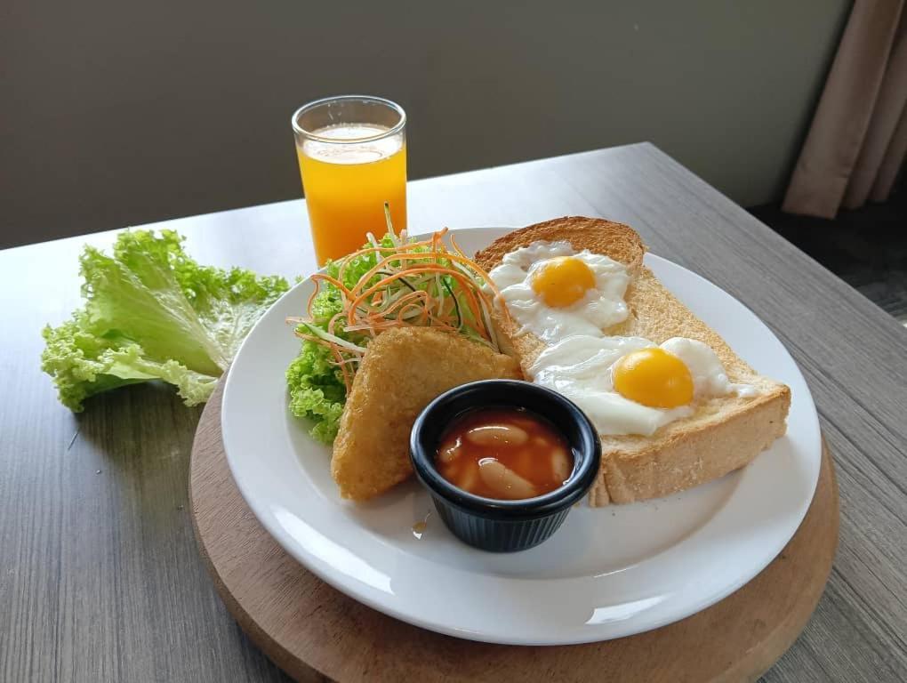 Manhattan Hotel Ipoh Dış mekan fotoğraf